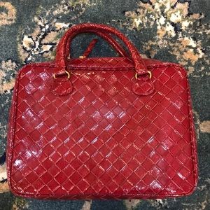 Estée Lauder makeup bag